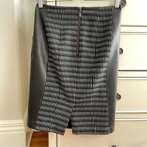 Nanette Lenore Leather side panel skirt - Picture 2 of 7